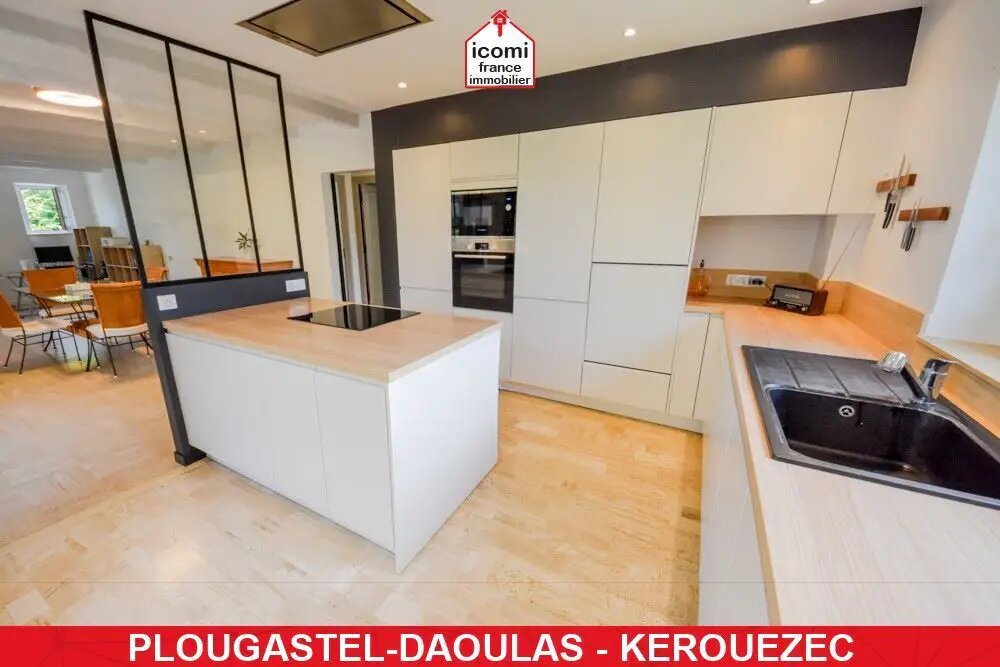 Maison à vendre, 223m², Plougastel-Daoulas