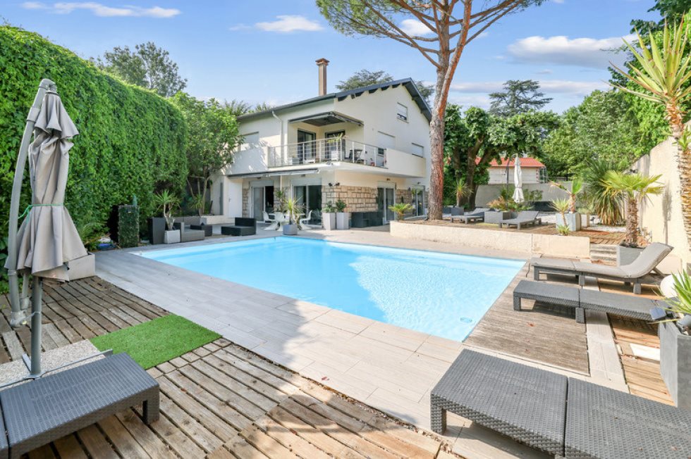 Maison à vendre, 208m², Champagne-au-Mont-d'Or