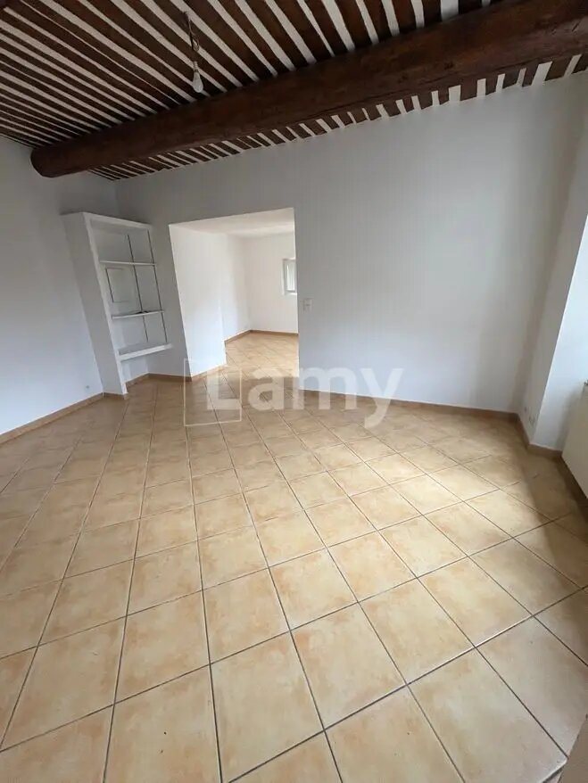Maison à louer, 128m², Piolenc
