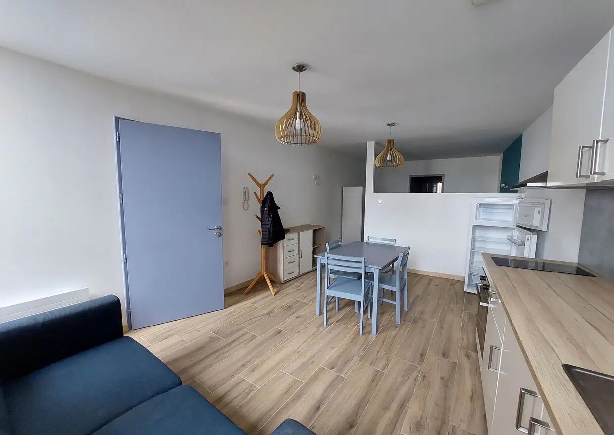 Appartement à louer, 31m², Roquemaure
