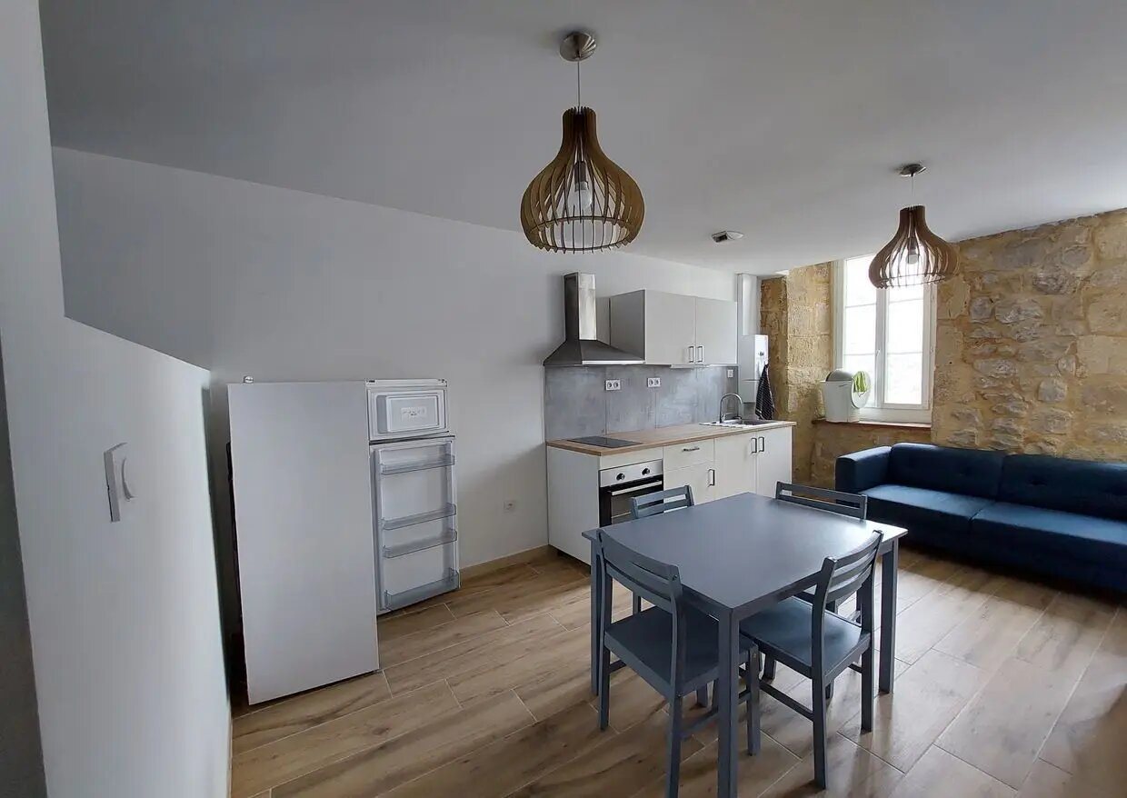 Appartement à louer, 31m², Roquemaure