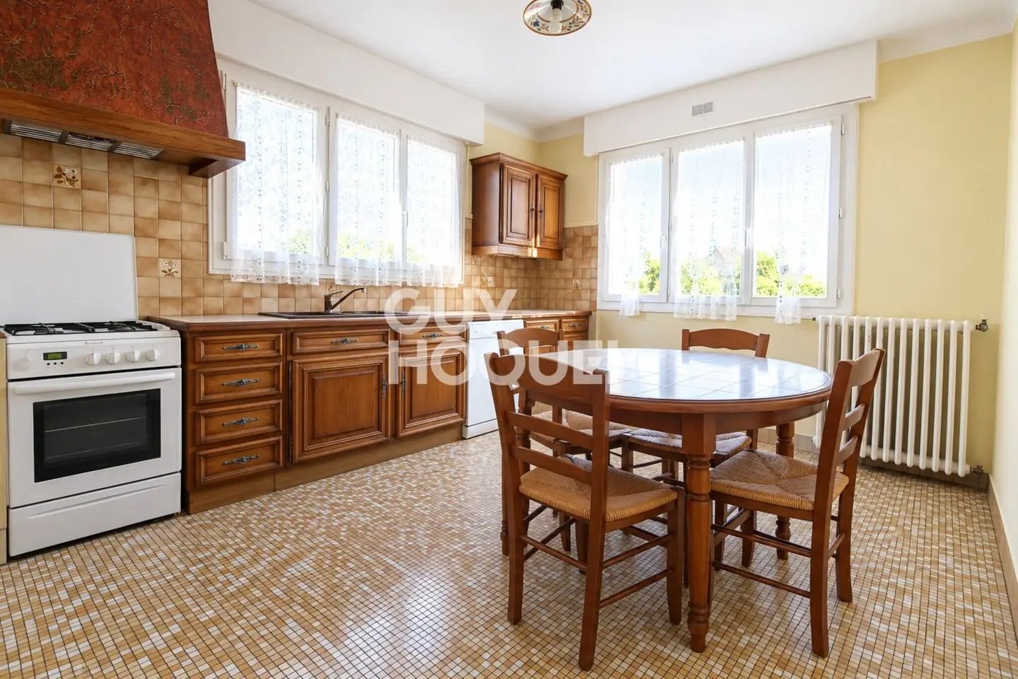 Maison à vendre, 139m², Férolles-Attilly