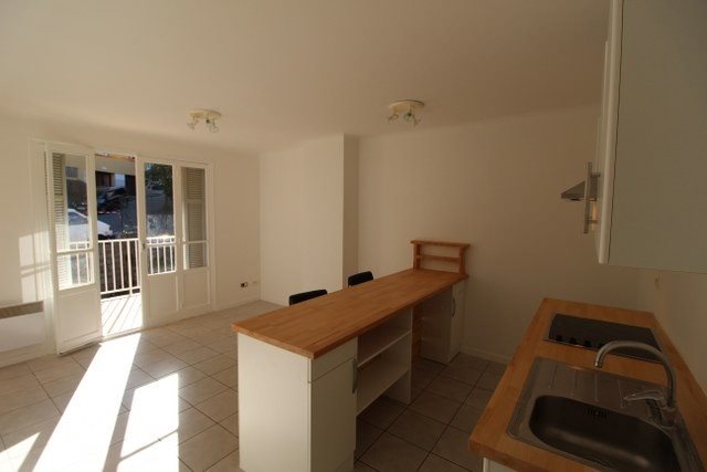 Appartement à louer, 33m², Ajaccio