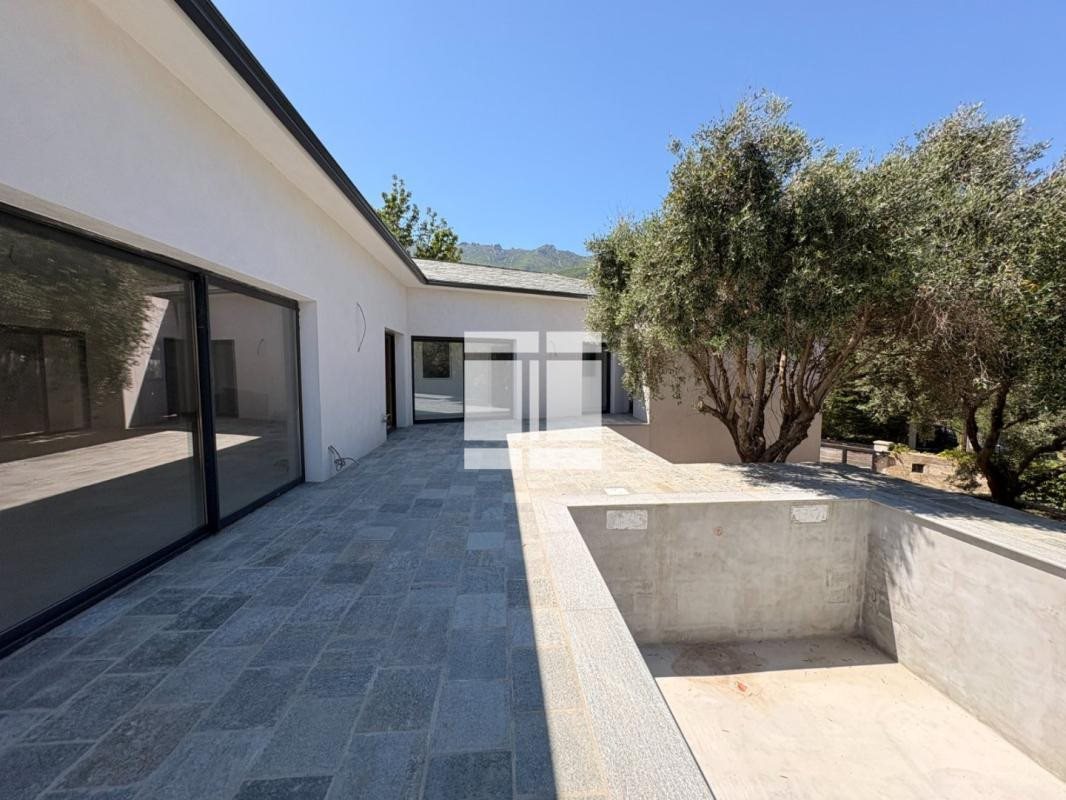 Maison à vendre, 220m², Brando