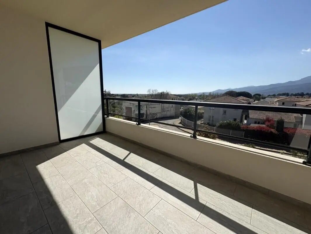 Appartement à louer, 61m², Lucciana