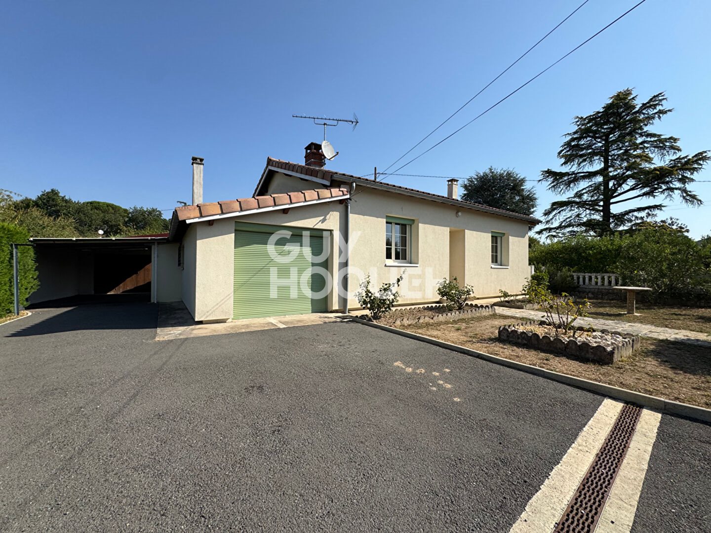 Maison à louer, 91m², Arthès