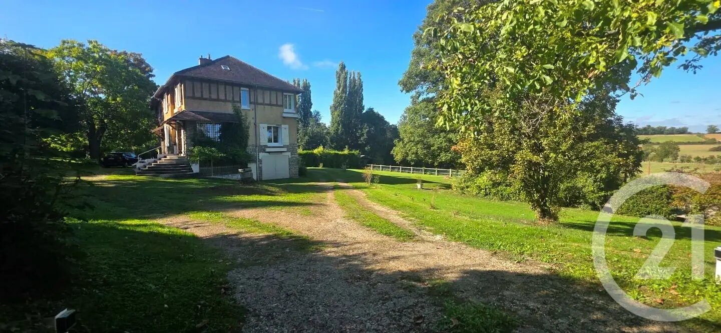 Maison à vendre, 222m², Vallangoujard