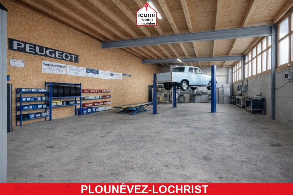 Maison à vendre, 370m², Plounévez-Lochrist
