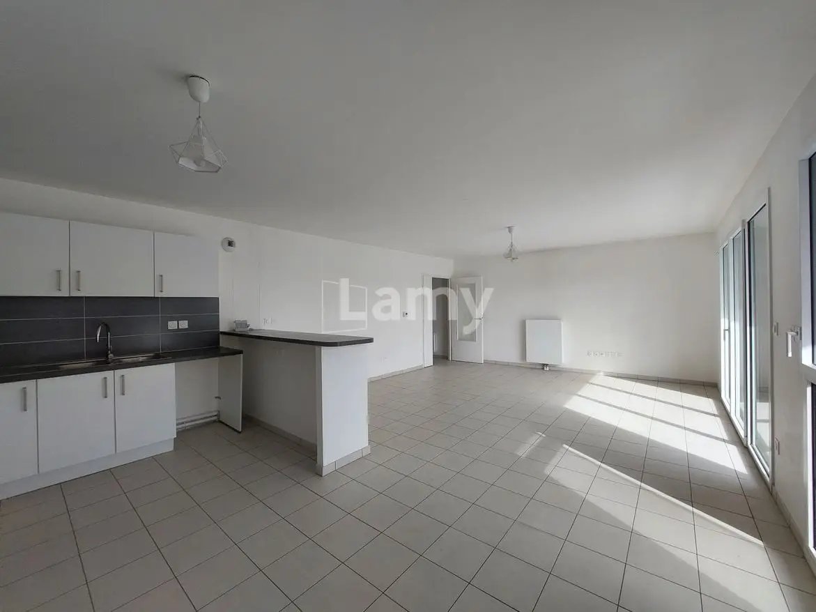 Appartement à louer, 101m², Roubaix