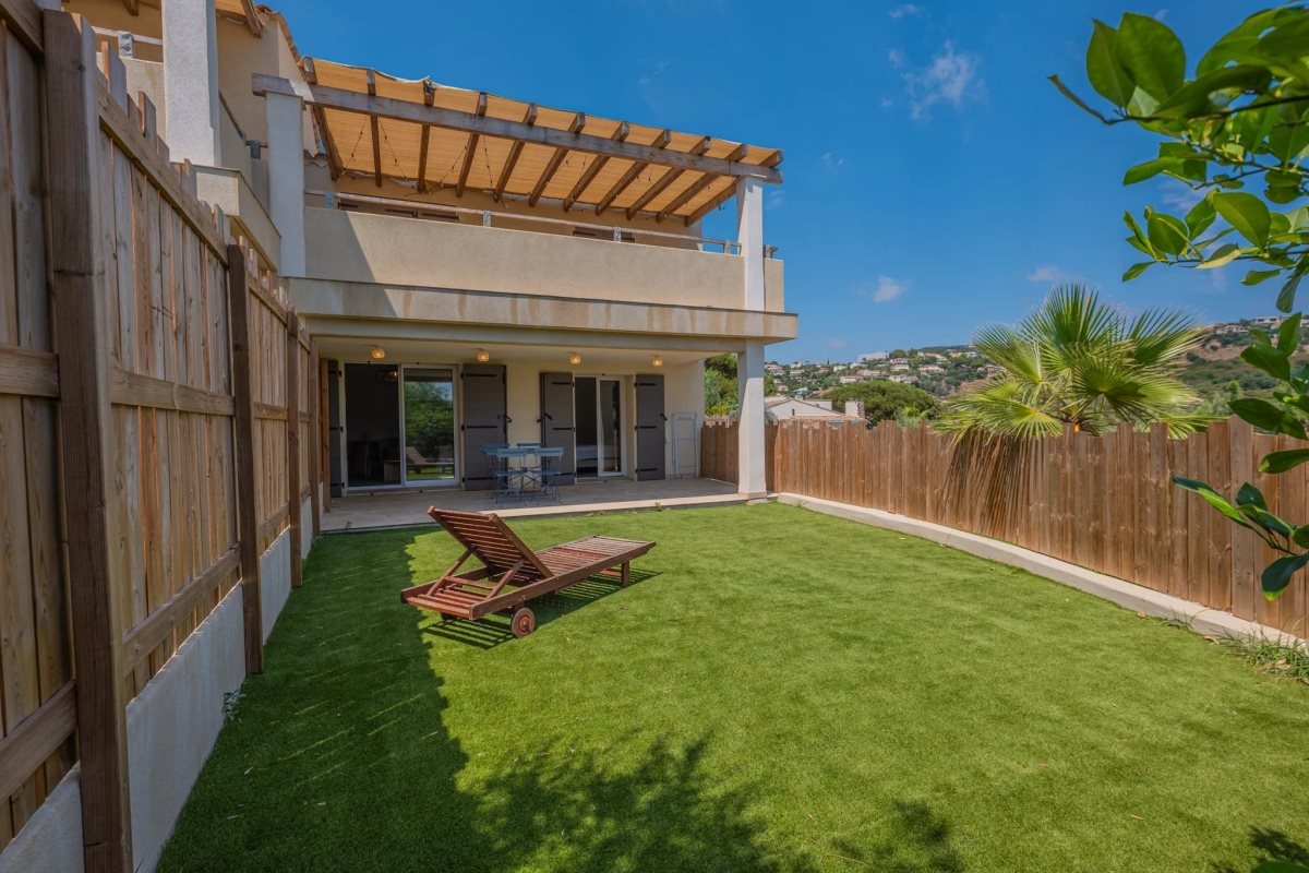 Appartement à vendre, 45m², Roquebrune-sur-Argens