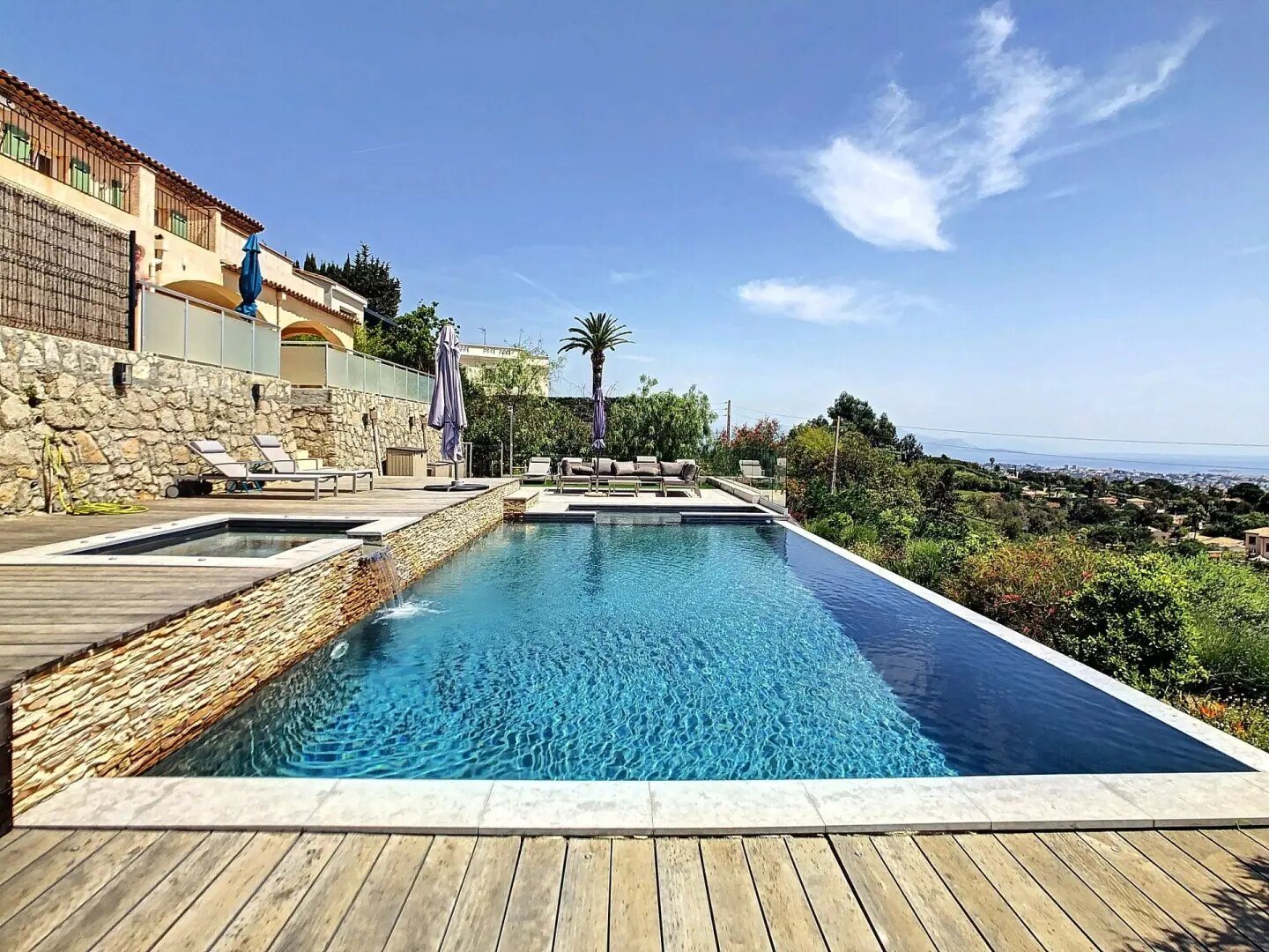 Maison à louer, 270m², Cannes