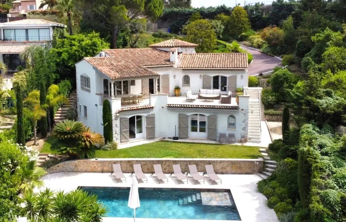 Maison à louer, 320m², Le Cannet