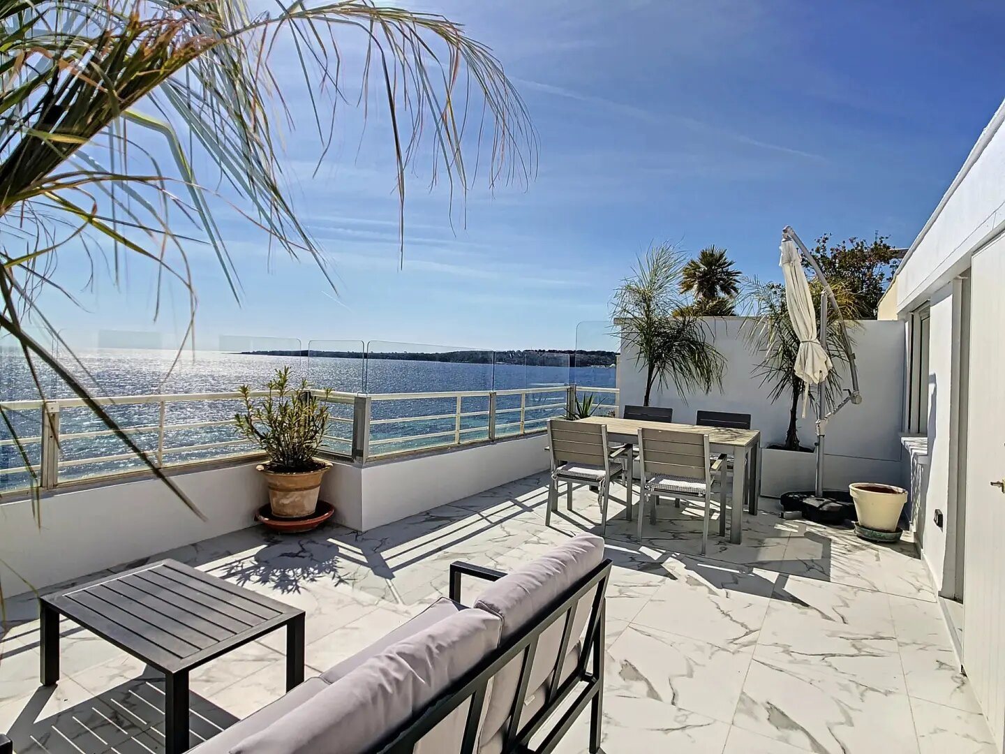 Appartement à louer, 74m², Cannes