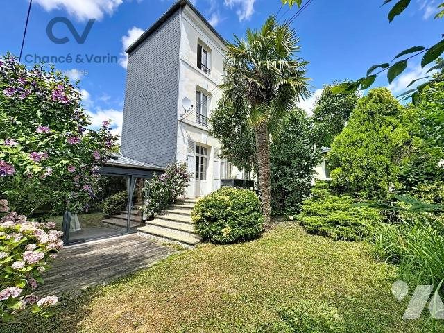 Maison à vendre, 120m², Lisieux