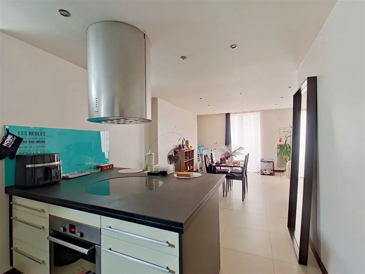 Appartement à vendre, 77m², Tours