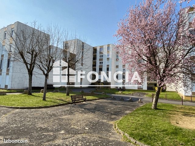 Appartement à louer, 76m², Poitiers