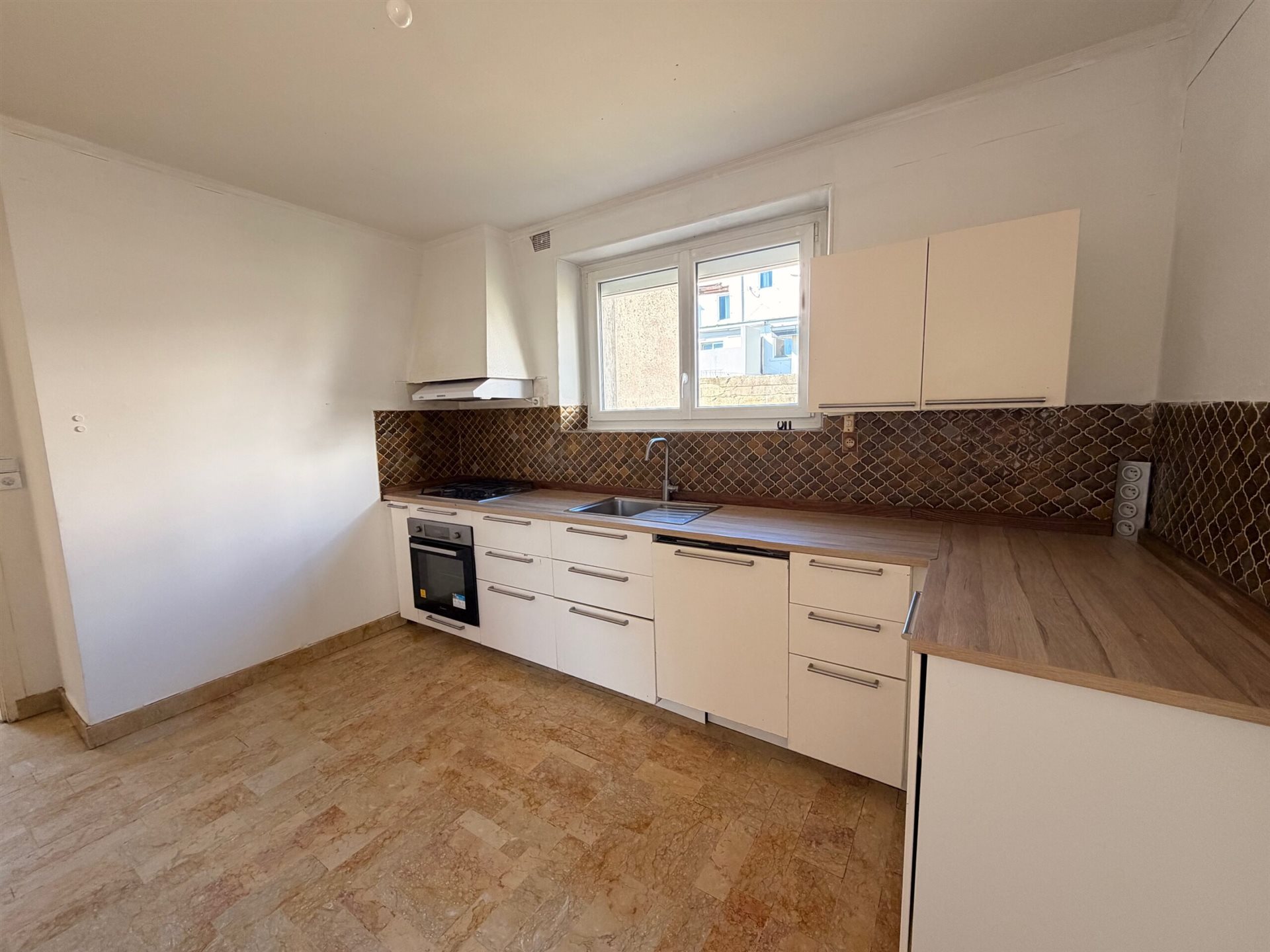 Maison à louer, 137m², Le Relecq-Kerhuon