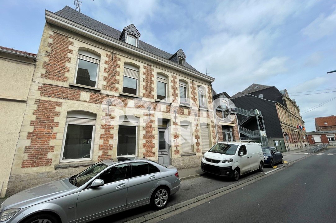 Appartement à vendre, 290m², Saint-Amand-les-Eaux