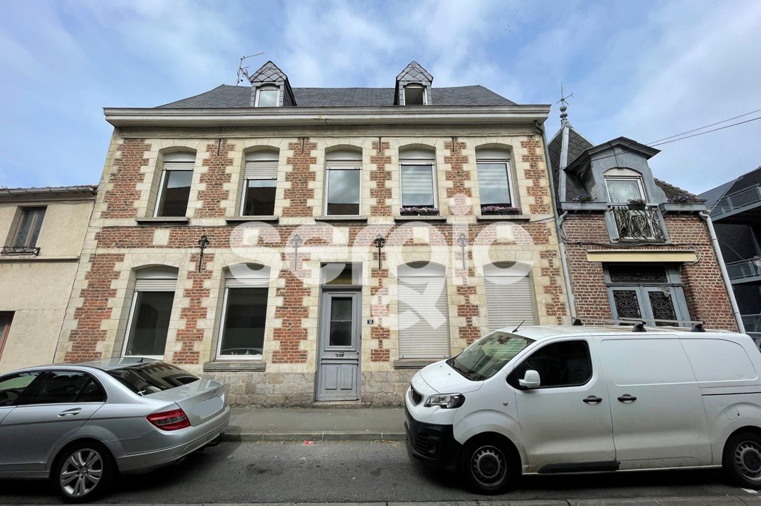 Appartement à vendre, 290m², Saint-Amand-les-Eaux