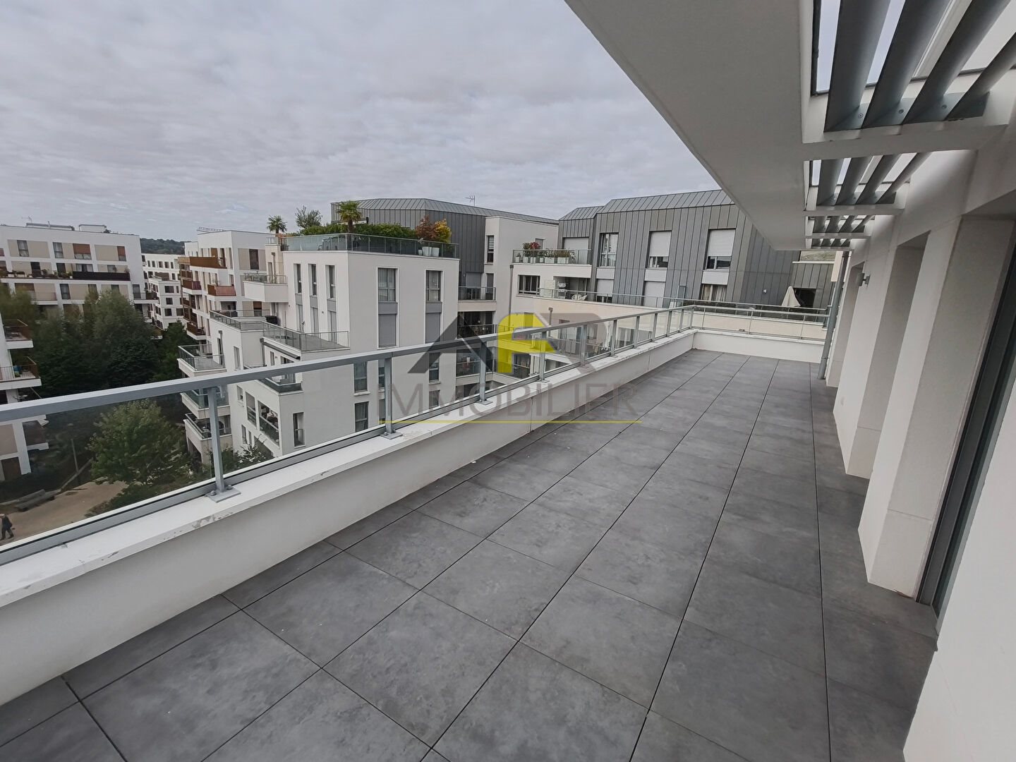 Appartement à louer, 111m², Rueil-Malmaison