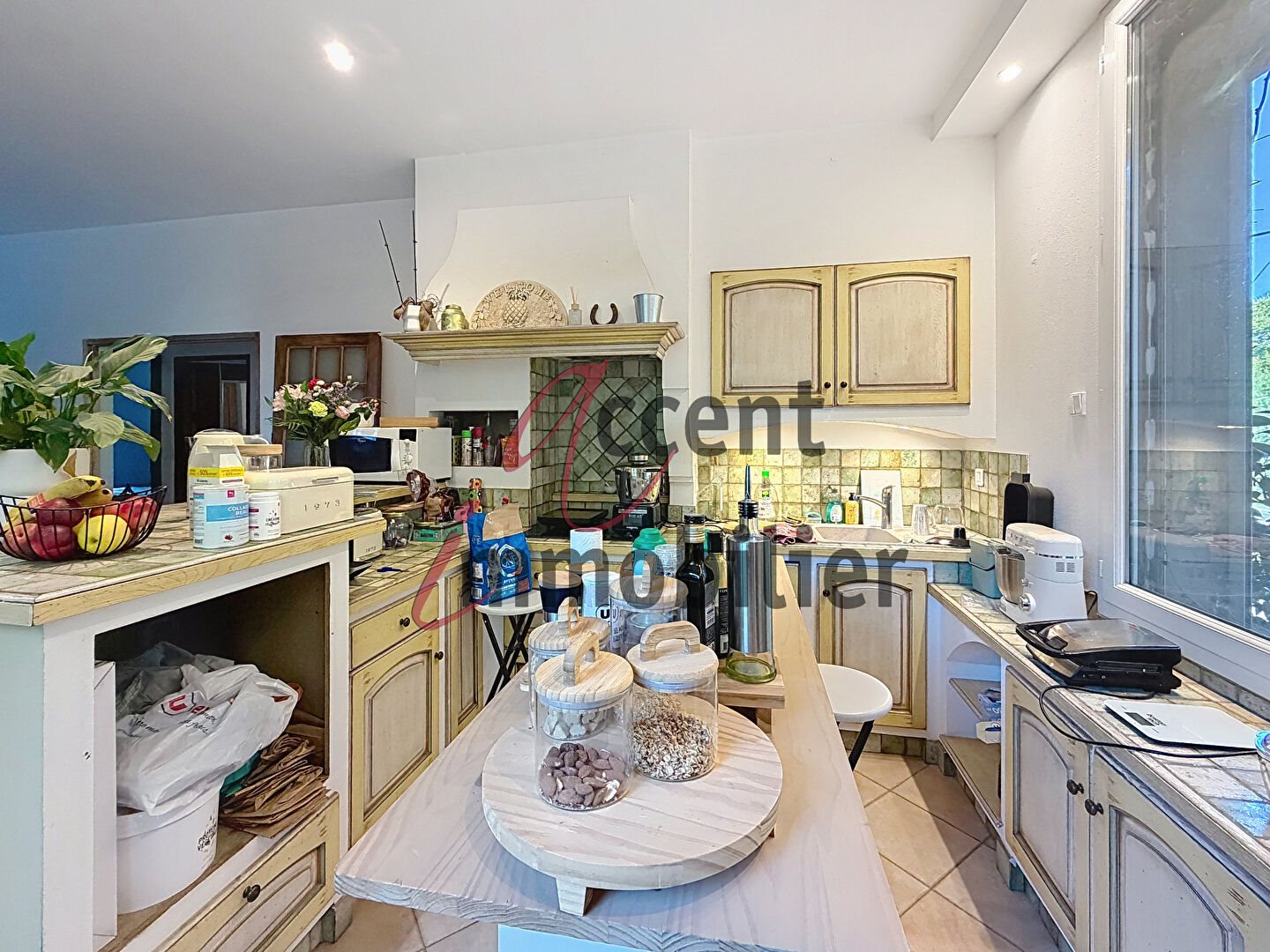 Appartement à louer, 74m², Noves
