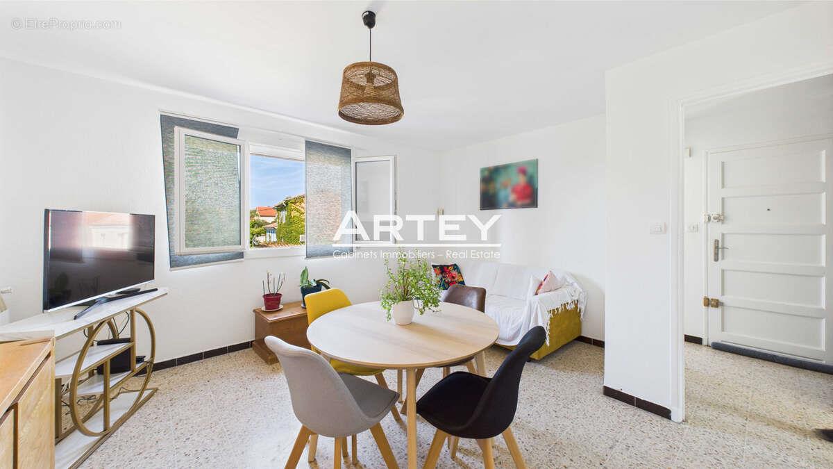 Appartement à vendre, 49m², Carqueiranne