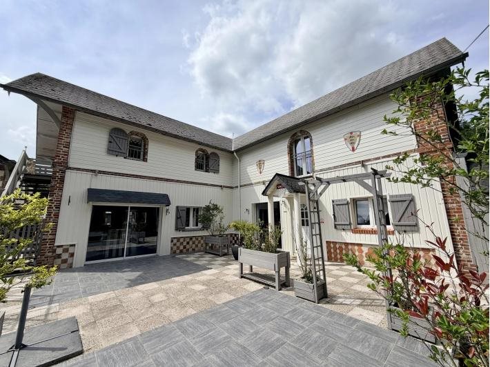 Maison à vendre, 290m², Bernay