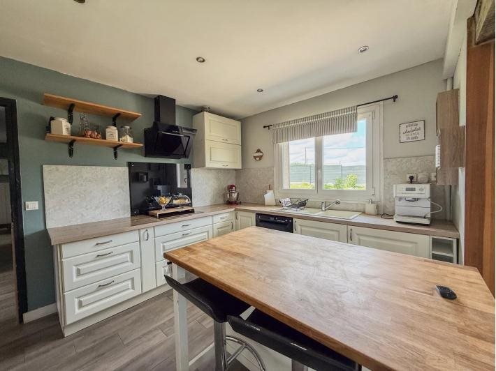 Maison à vendre, 170m², Beaumont-le-Roger