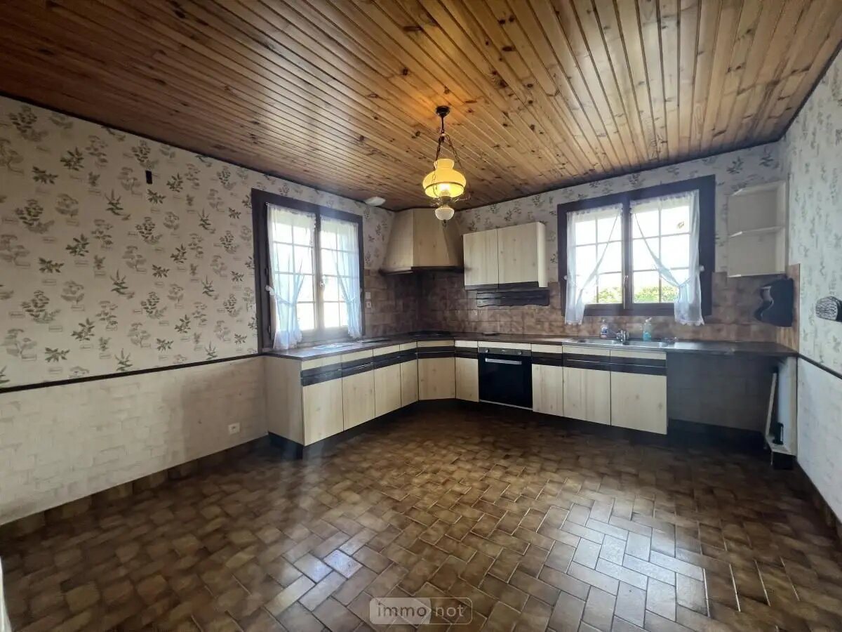 Maison à vendre, 122m², Ménéac