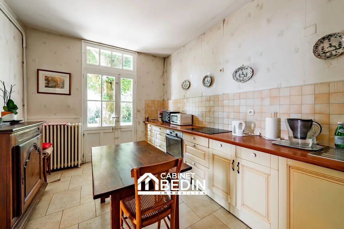 Maison à vendre, 184m², Saint-Médard-de-Guizières