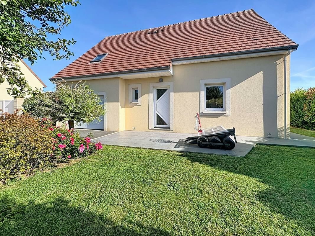 Maison à vendre, 122m², Saint-André-sur-Orne