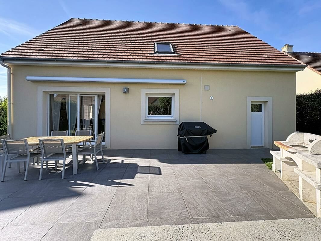 Maison à vendre, 122m², Saint-André-sur-Orne