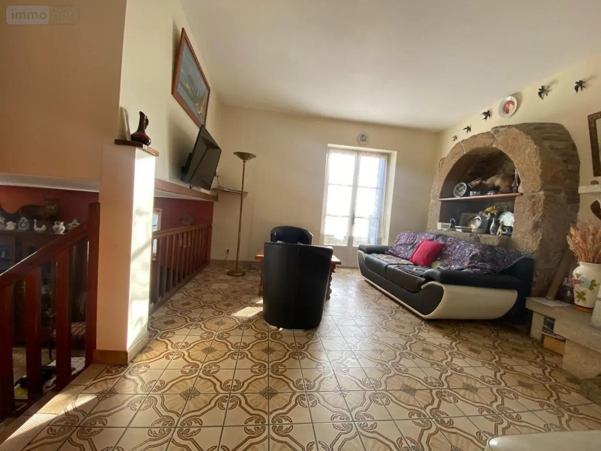 Maison à vendre, 138m², La Boussac