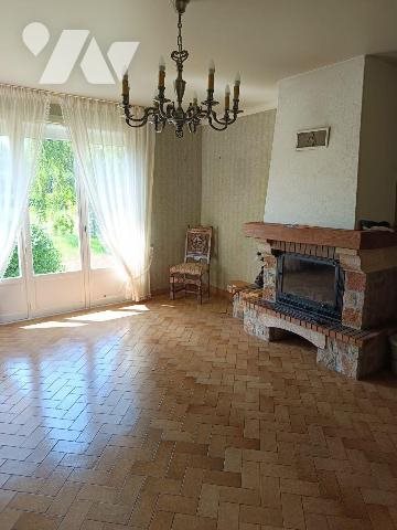Maison à vendre, 110m², Bains-sur-Oust
