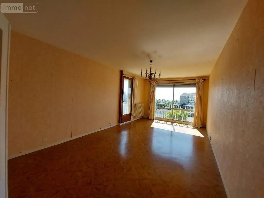 Appartement à vendre, 71m², Saint-Planchers