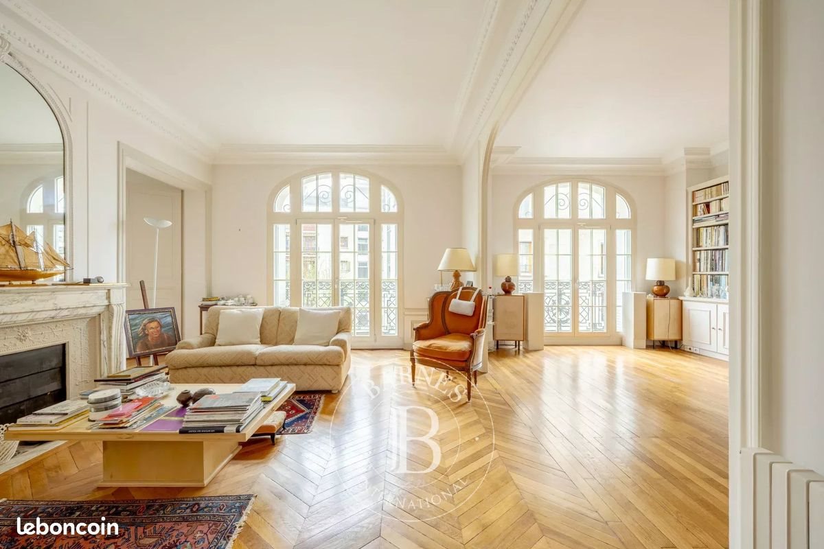 Appartement à louer, 141m², Paris 16ème
