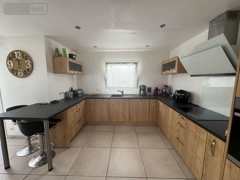 Maison à vendre, 121m², Lanvéoc