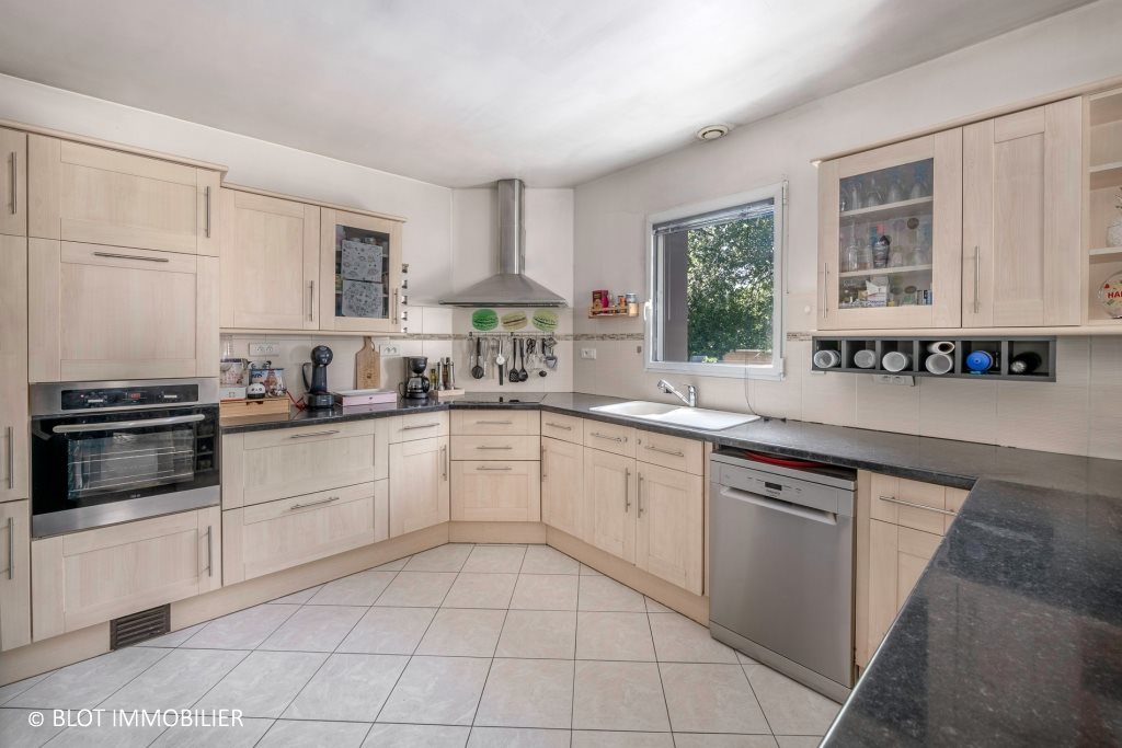 Maison à vendre, 172m², Saint-Molf