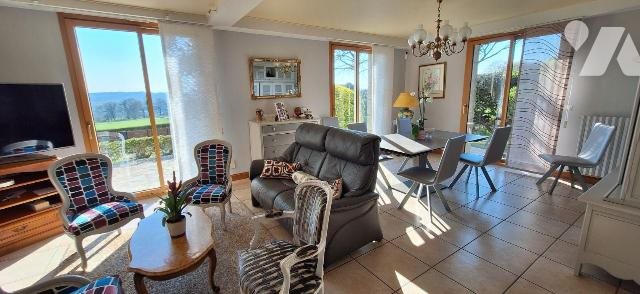 Maison à vendre, 239m², Gosné