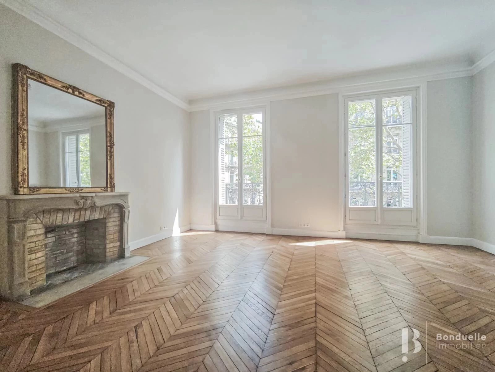 Appartement à louer, 199m², Paris 8ème