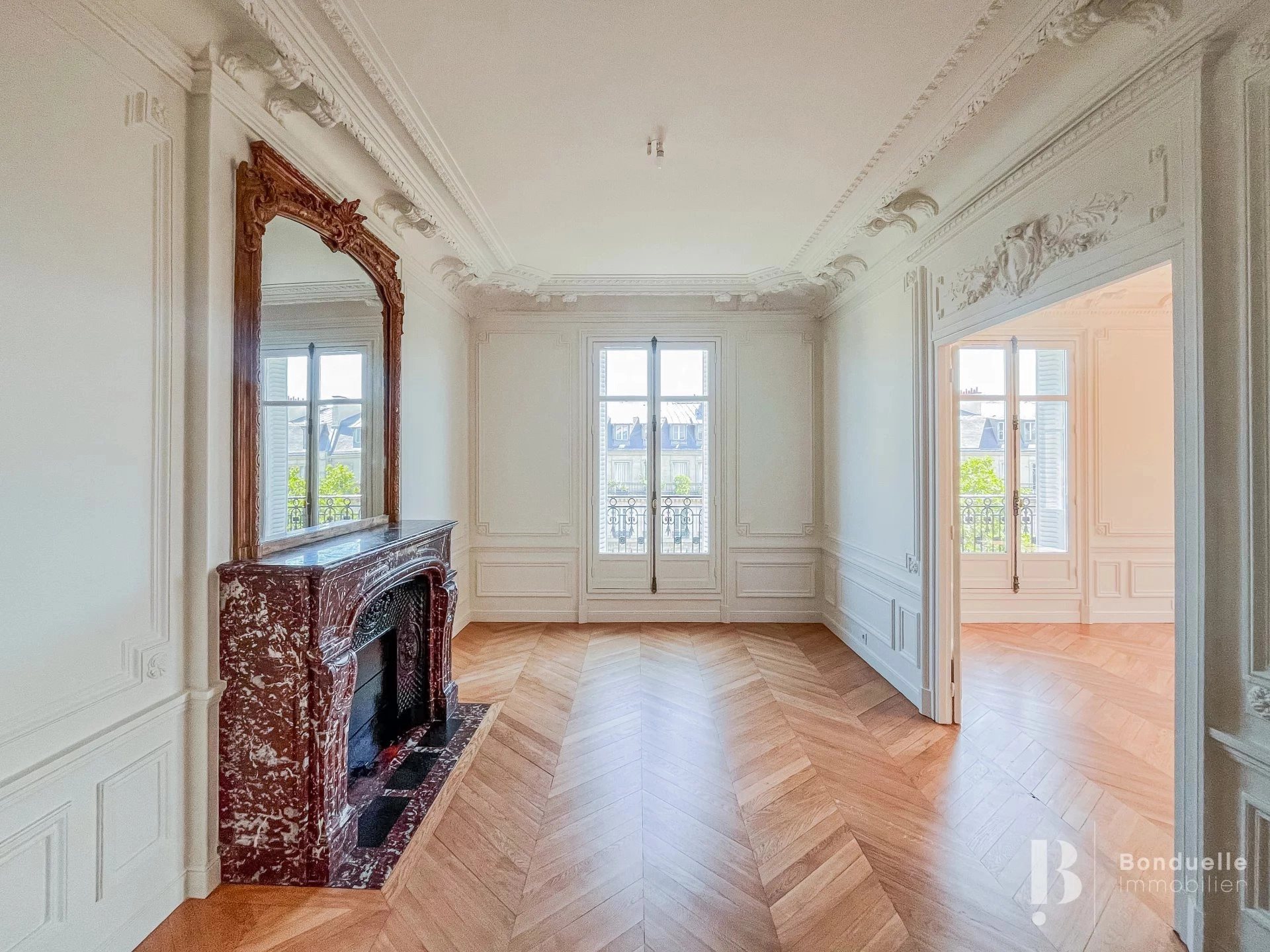 Appartement à louer, 319m², Paris 16ème