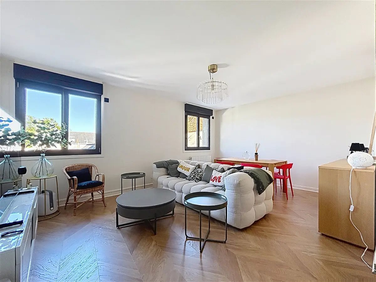 Appartement à vendre, 79m², Laval
