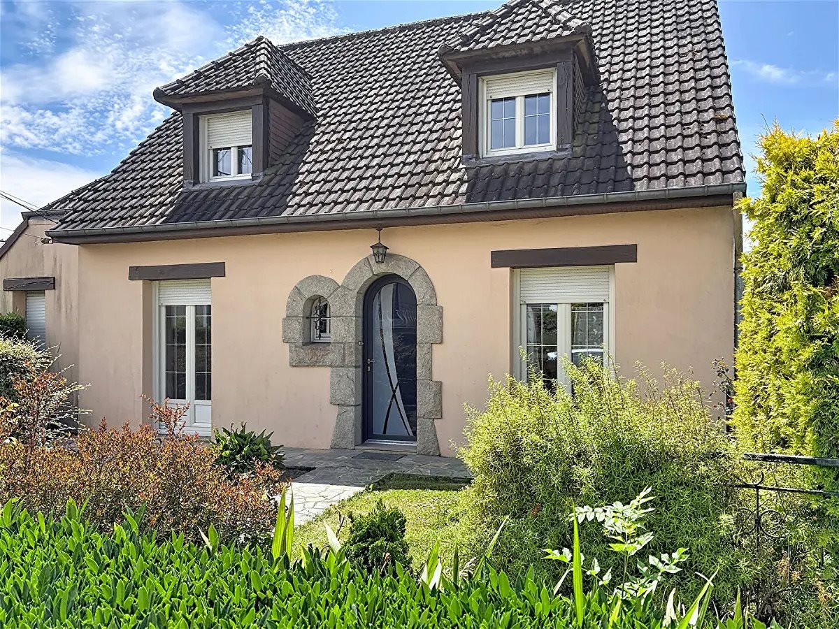 Maison à vendre, 127m², Saint-Berthevin
