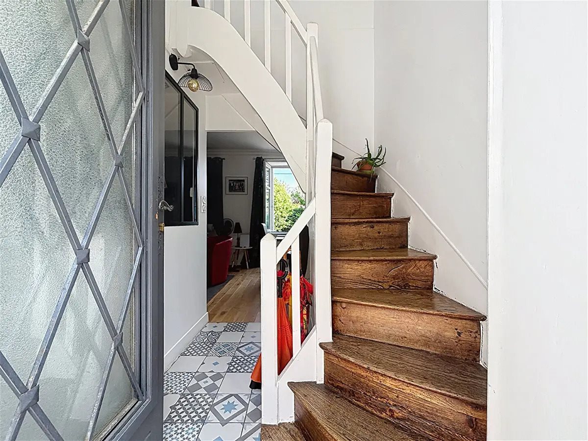 Maison à vendre, 130m², Laval