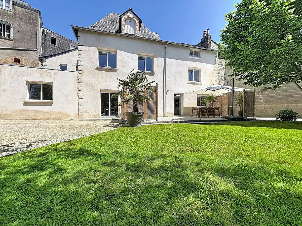 Maison à vendre, 128m², Laval