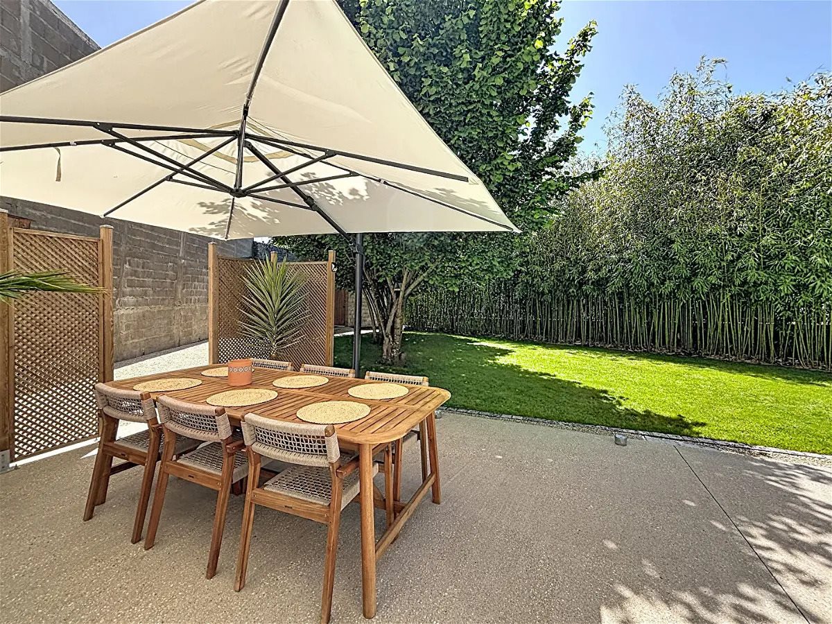 Maison à vendre, 128m², Laval