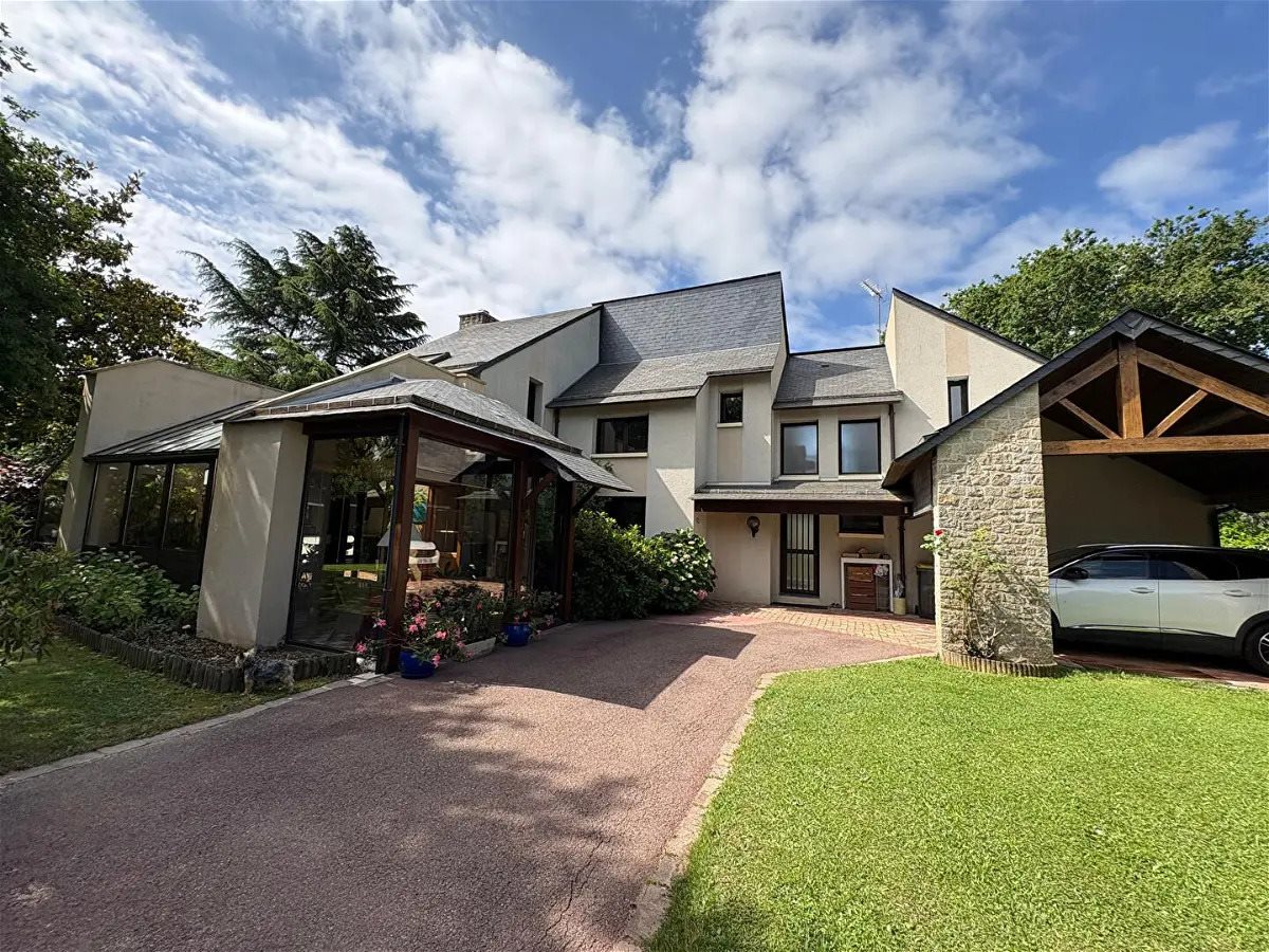 Maison à vendre, 280m², Saint-Berthevin
