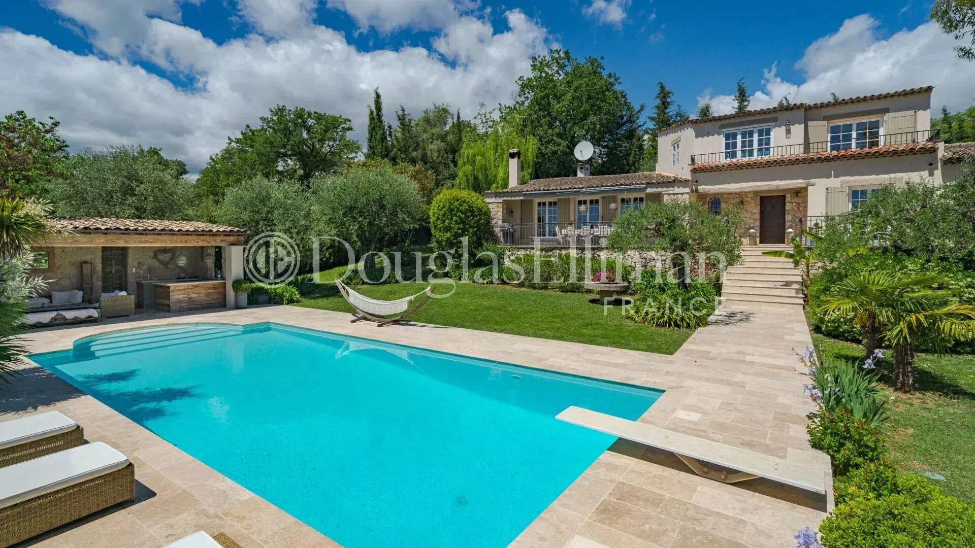 Maison à vendre, 427m², Roquefort-les-Pins
