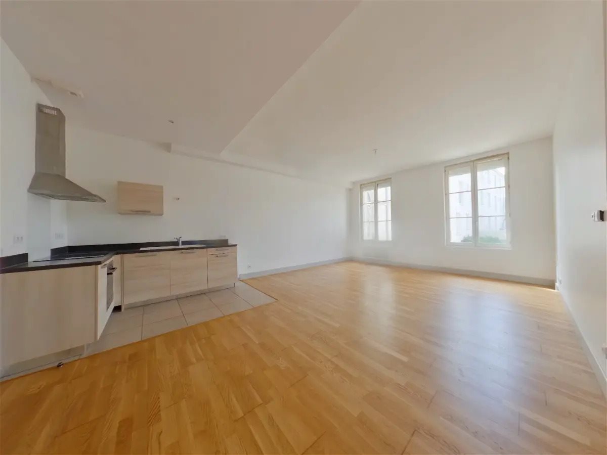 Appartement à louer, 101m², Tours