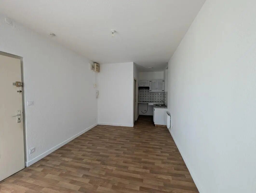 Appartement à louer, 20m², Valence